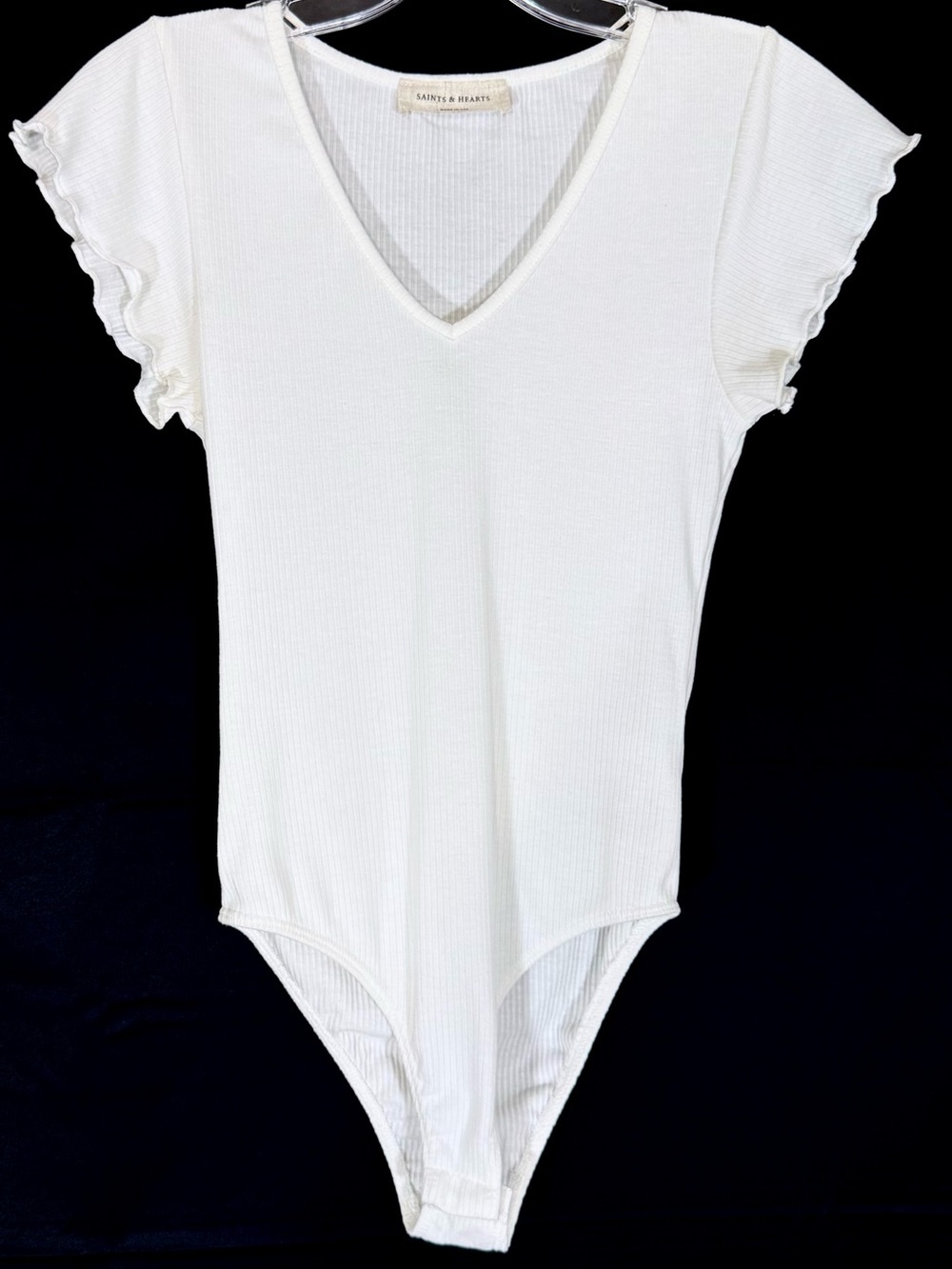 Saints & Hearts Ribbed Knit V-Neck Bodysuit With Short Flutter Sleeves Size XS